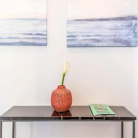 Apartment Guestready - Small Single Private Rooftop & Spa