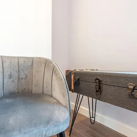 Apartment Guestready - Small Single Private Rooftop & Spa *